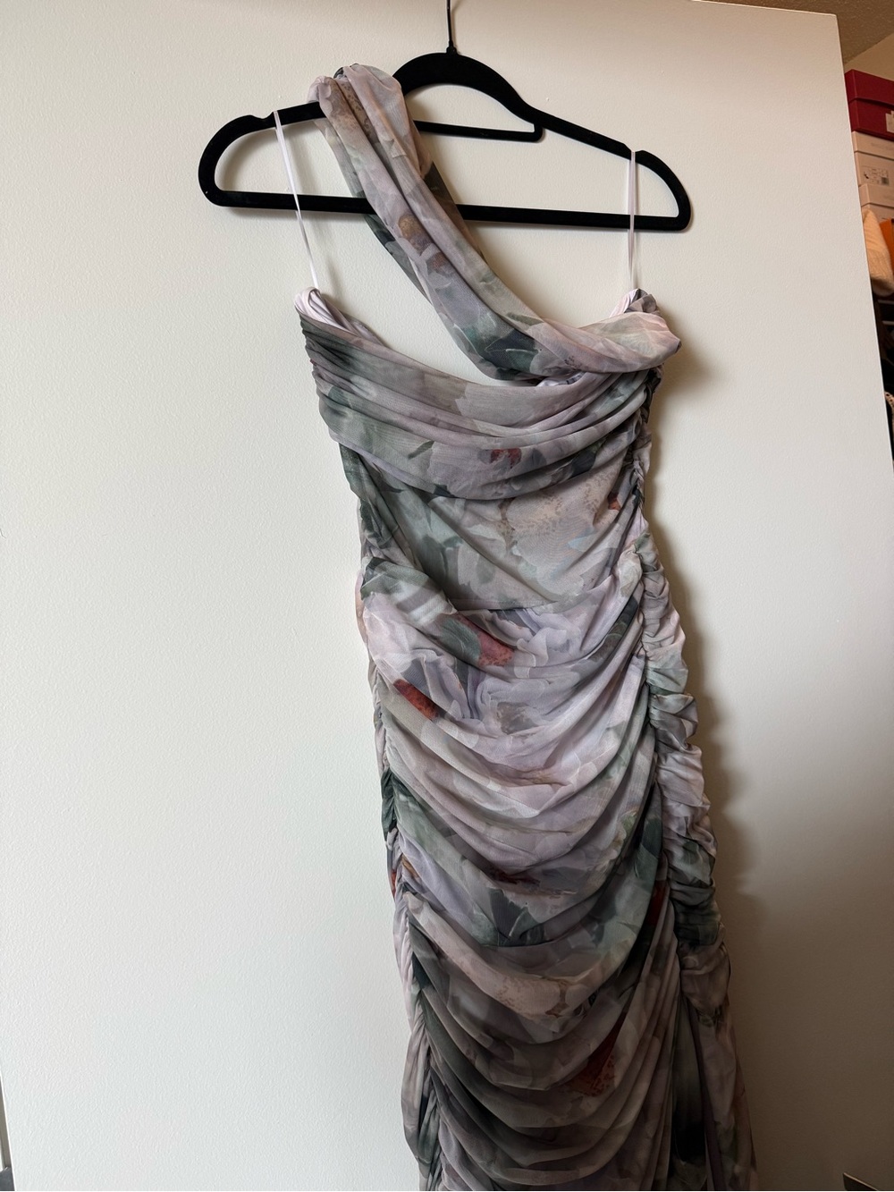 Abercrombie & Fitch One-Shoulder Ruched Floral Dress in Sage and Blush